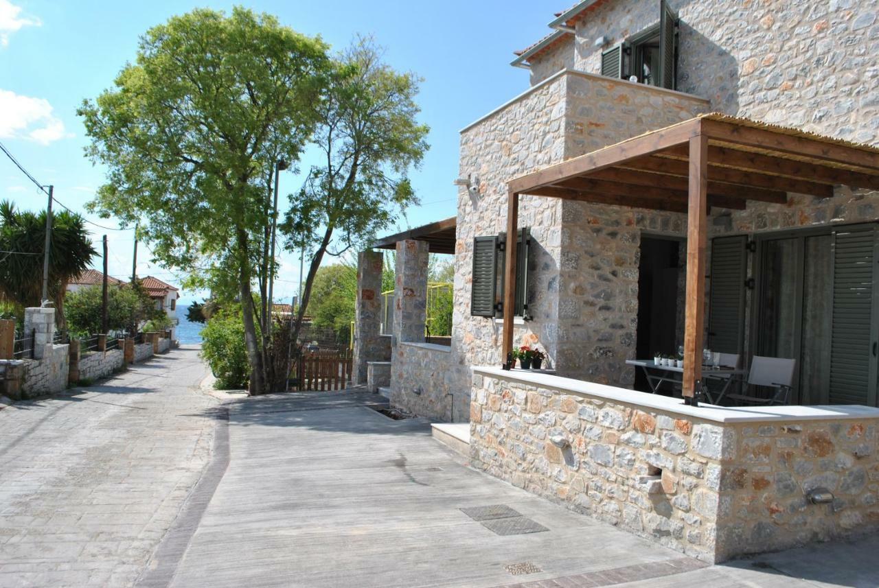Petras Gi - Stone Houses Stoúpa Esterno foto